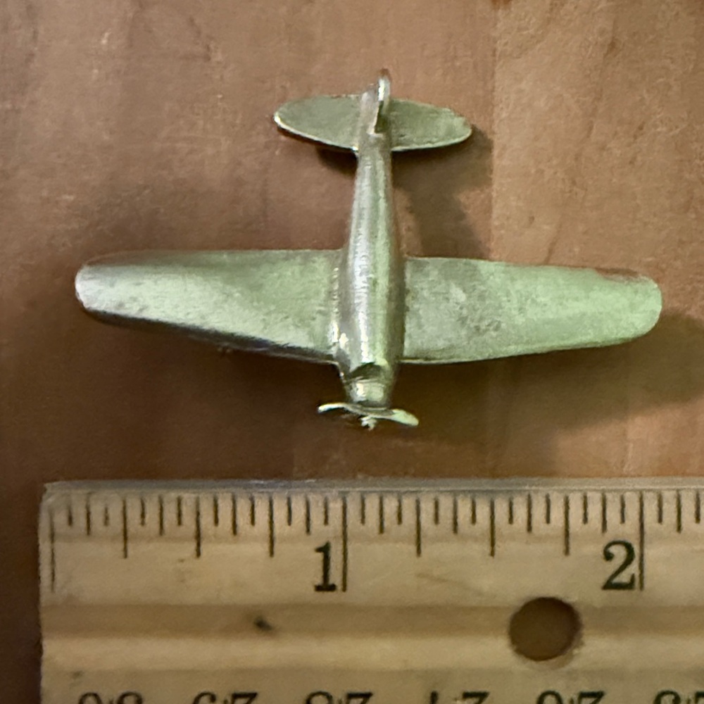 Modern Replica of WWII Fighter Aircraft Sweetheart Pin